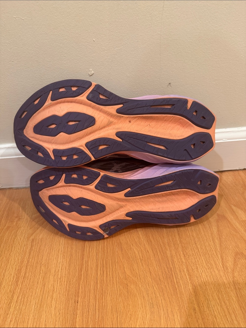 ASICS Novablast 7.5 - Picture 3 of 3